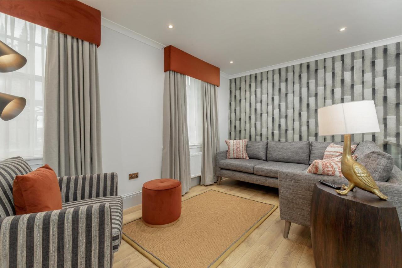 Destiny Scotland - Princes Street Residence Единбург Екстер'єр фото