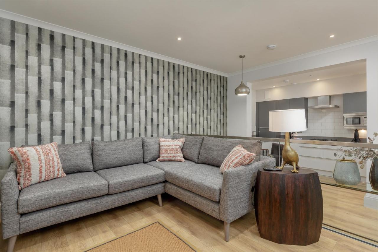 Destiny Scotland - Princes Street Residence Единбург Екстер'єр фото