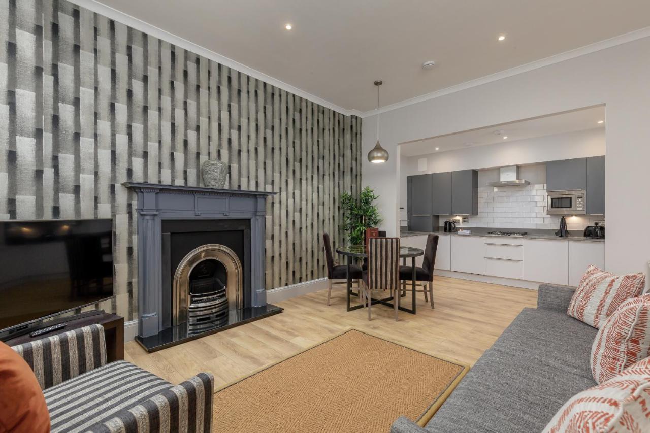 Destiny Scotland - Princes Street Residence Единбург Екстер'єр фото